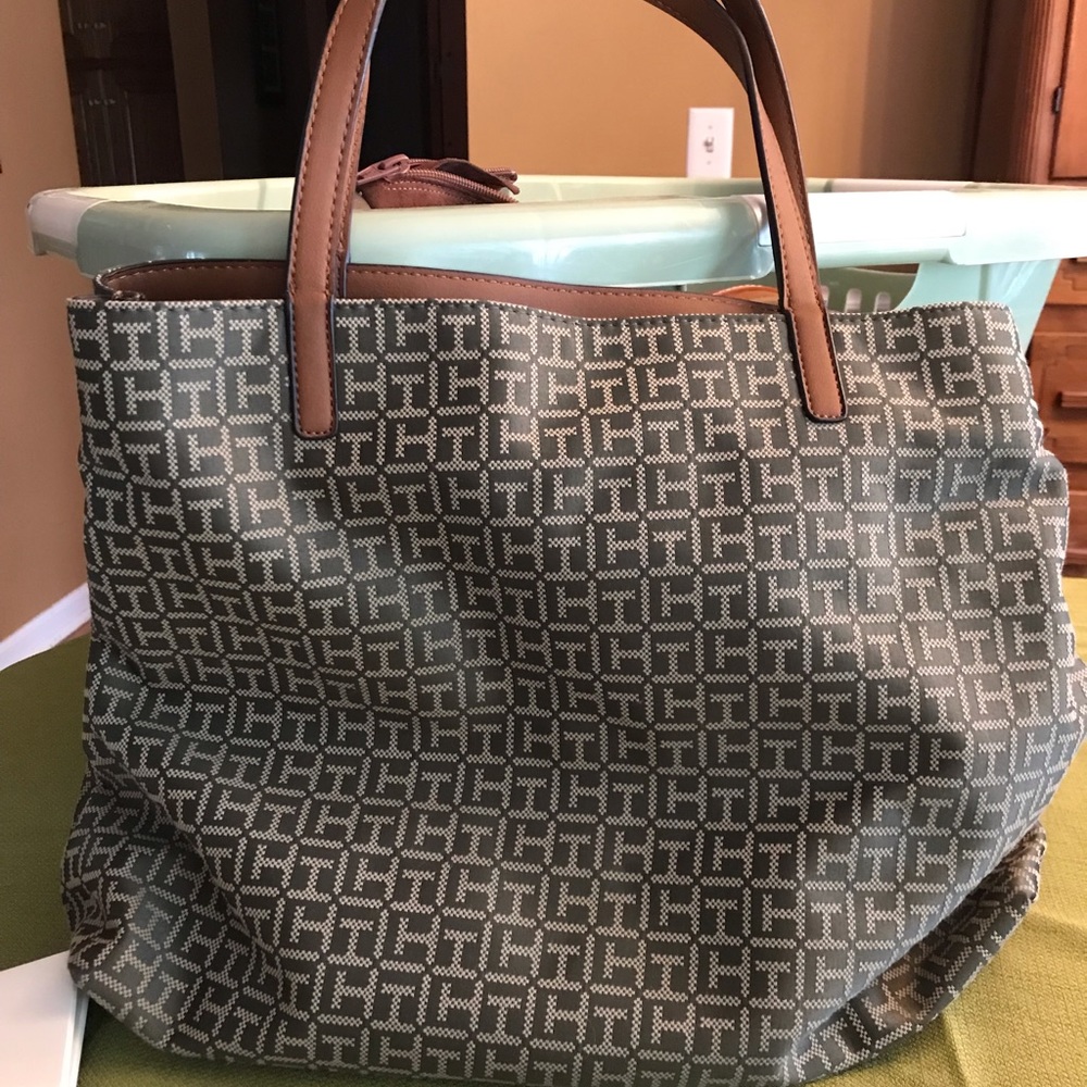 Handbag